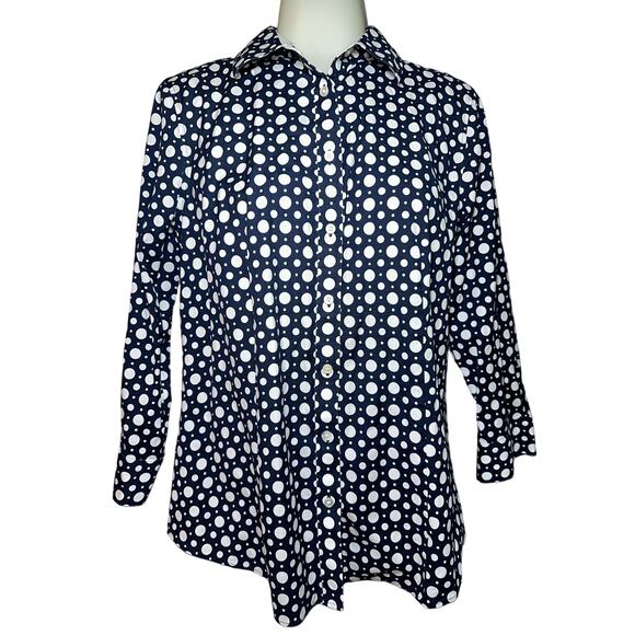 Talbots Women's Size 10 Blue White Button Up Dress Shirt Wrinkle Resistant - Picture 1 of 5